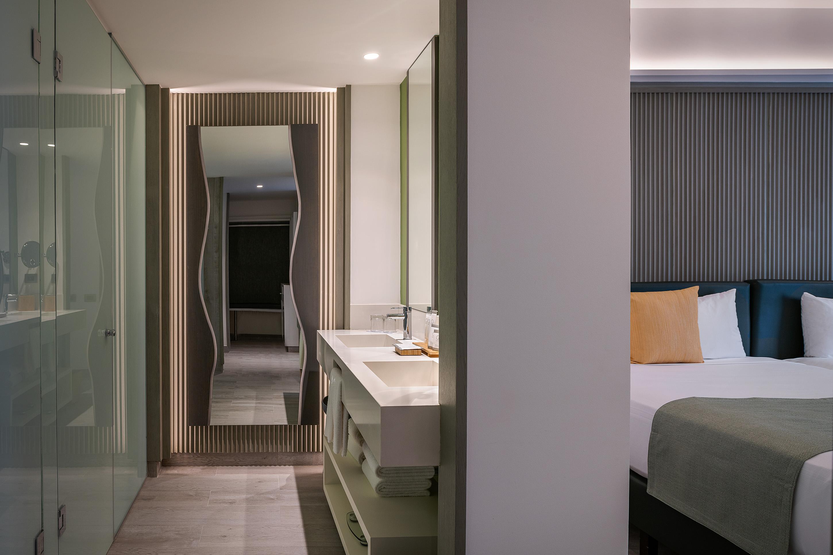 Catalonia Grand Costa Mujeres All Suites & Spa Cancun Exterior photo A guest room at the hotel