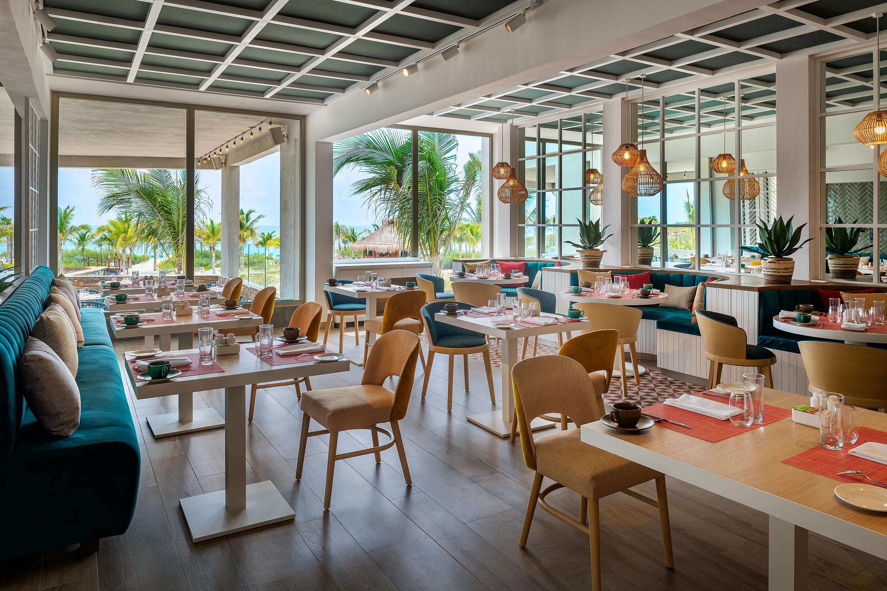 Catalonia Grand Costa Mujeres All Suites & Spa Cancun Exterior photo The Beach Club