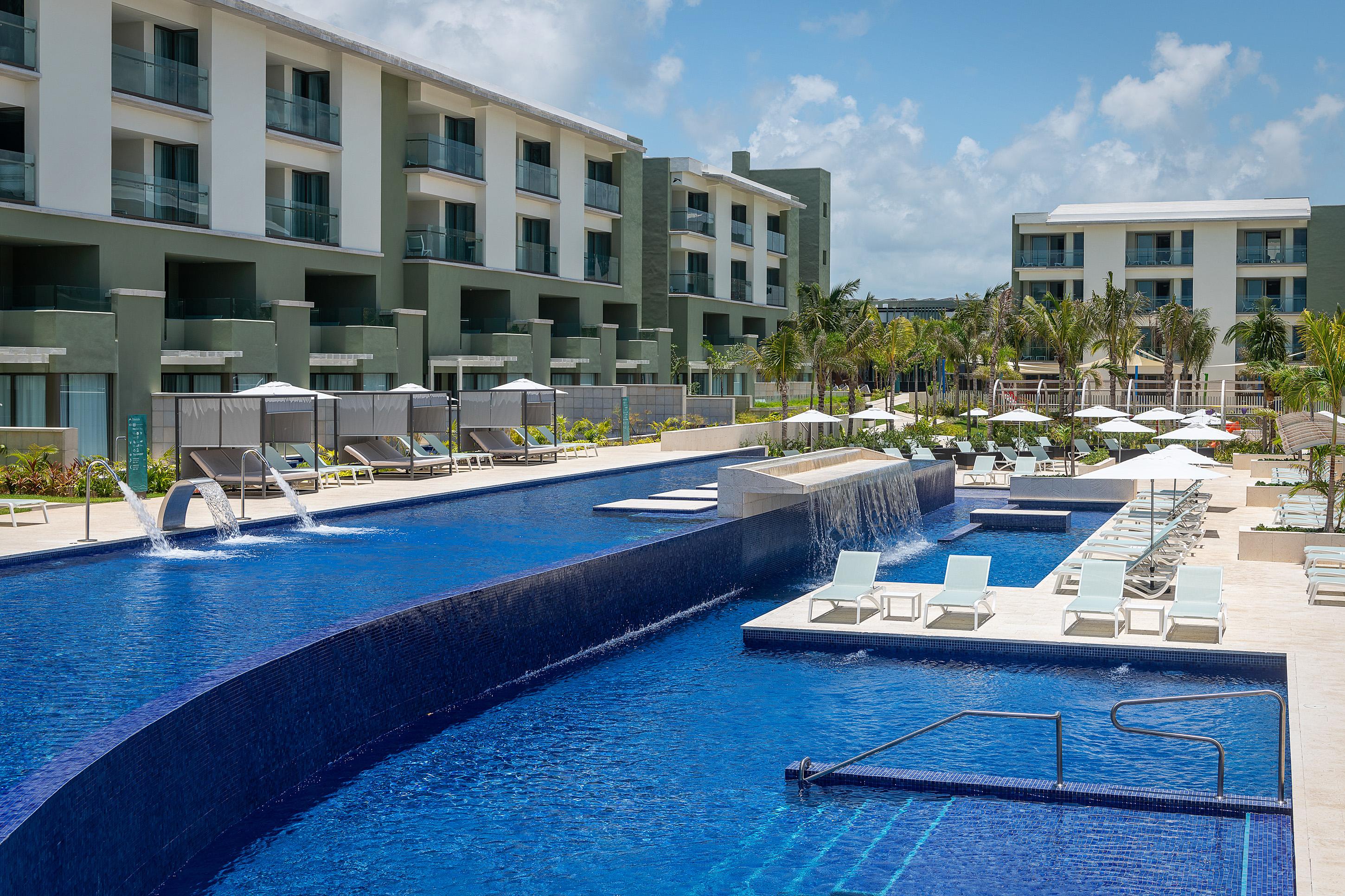 Catalonia Grand Costa Mujeres All Suites & Spa Cancun Exterior photo