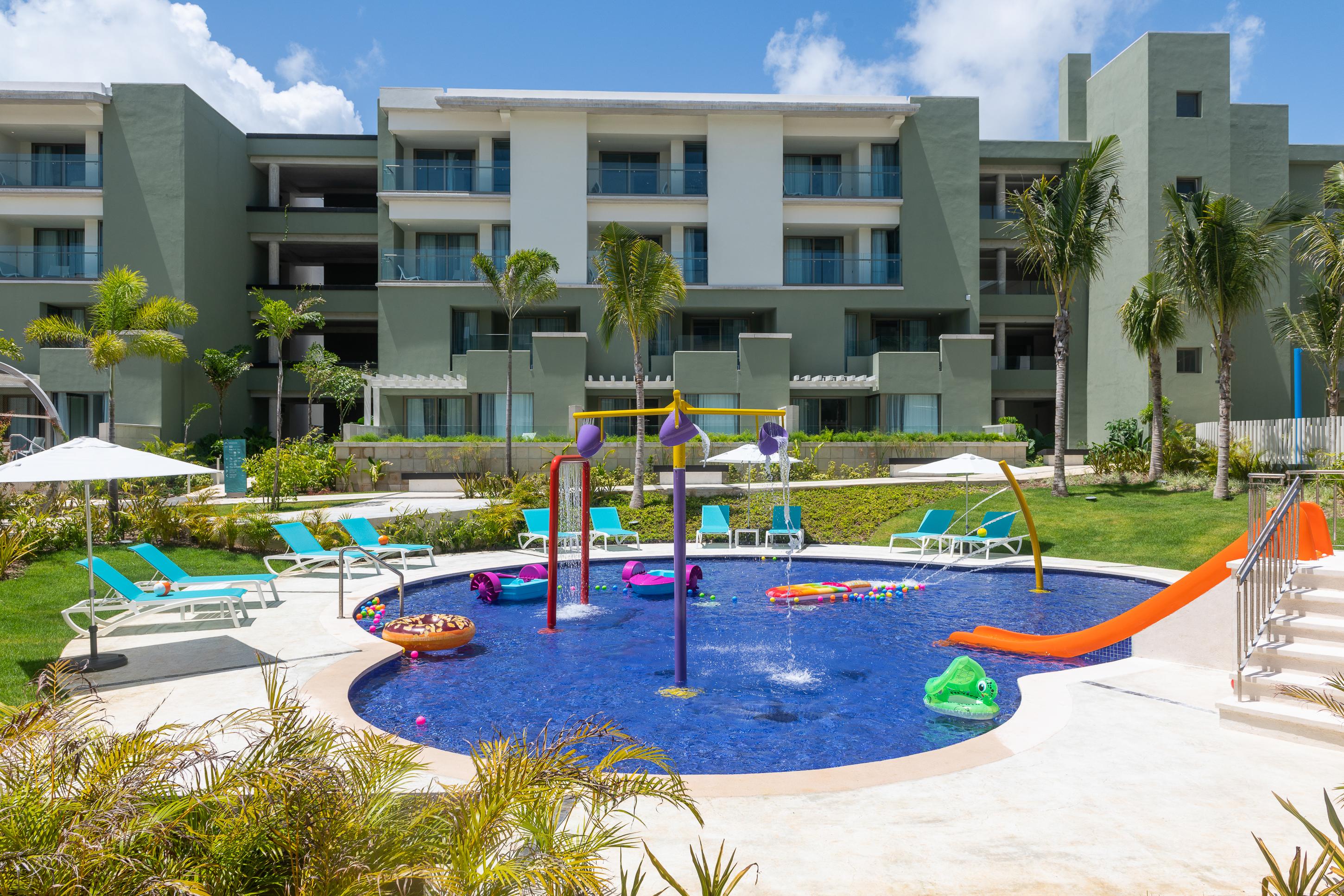 Catalonia Grand Costa Mujeres All Suites & Spa Cancun Exterior photo